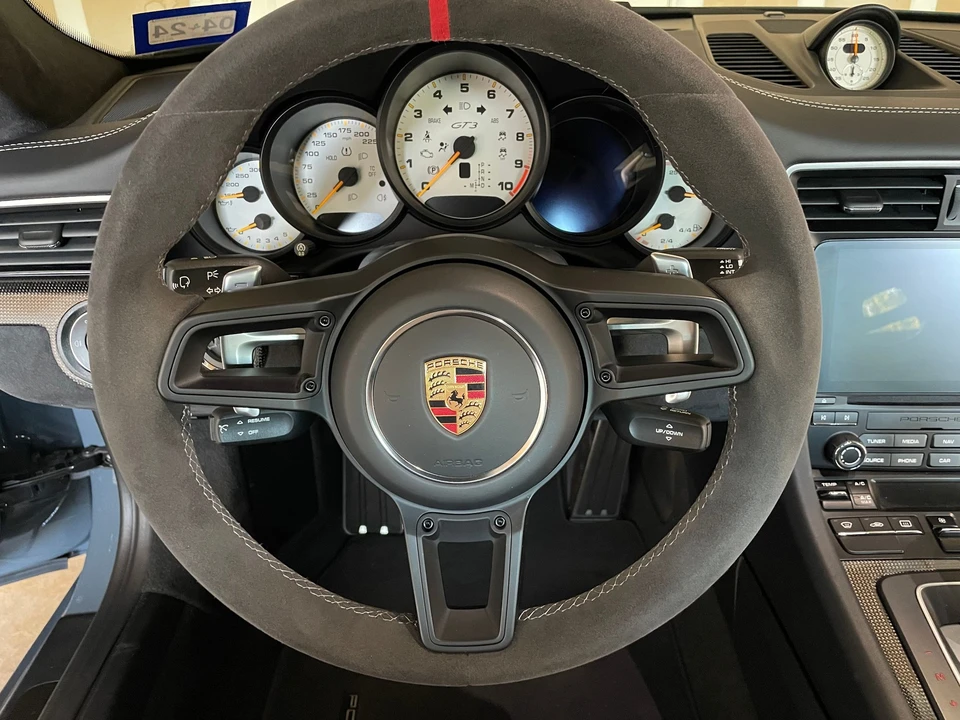 2018 Porsche 991 GT3 - Image 15 of 18