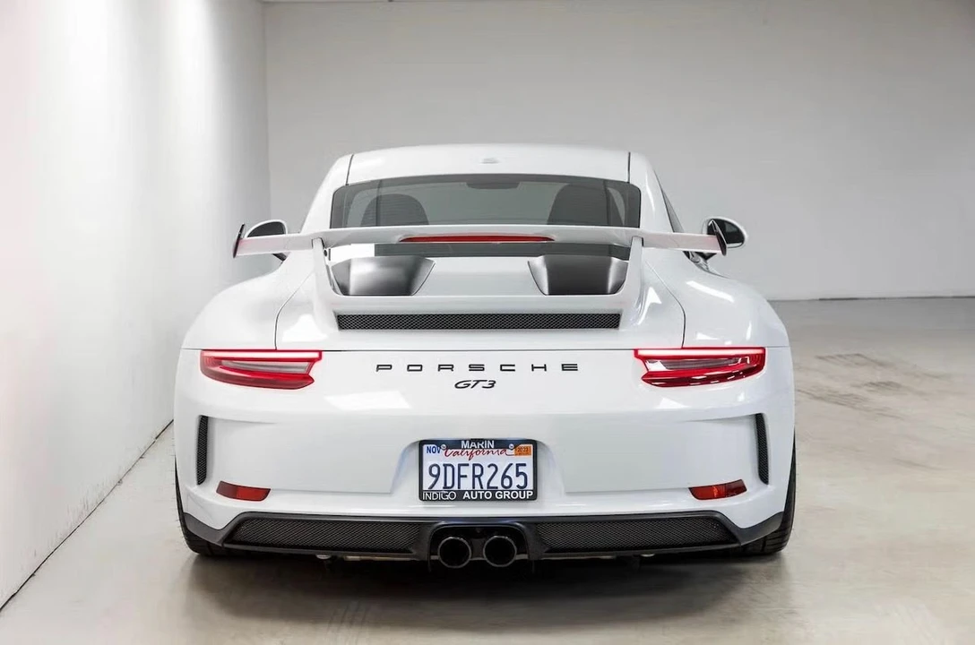 2018 Porsche 991 GT3 - Image 5 of 31