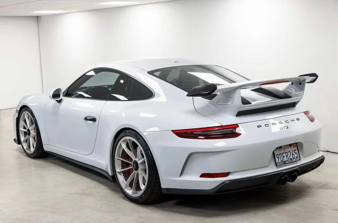 2018 Porsche 991 GT3 - Image 3 of 31