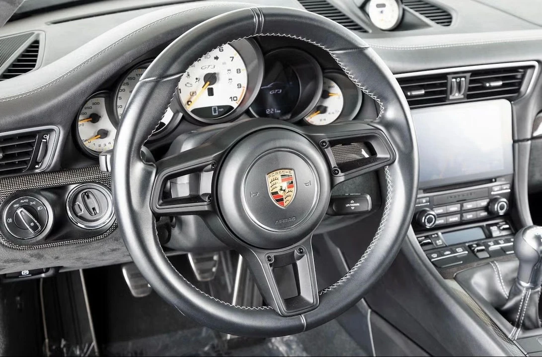 2018 Porsche 991 GT3 - Image 16 of 31