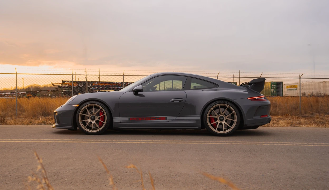2018 Porsche 991 GT3 - Image 25 of 31