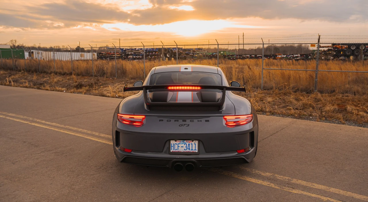 2018 Porsche 991 GT3 - Image 29 of 31