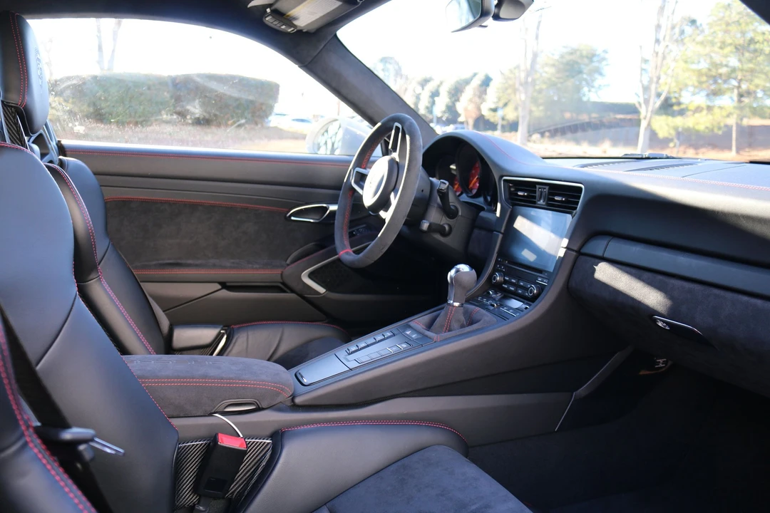 2018 Porsche 991 GT3 - Image 4 of 5