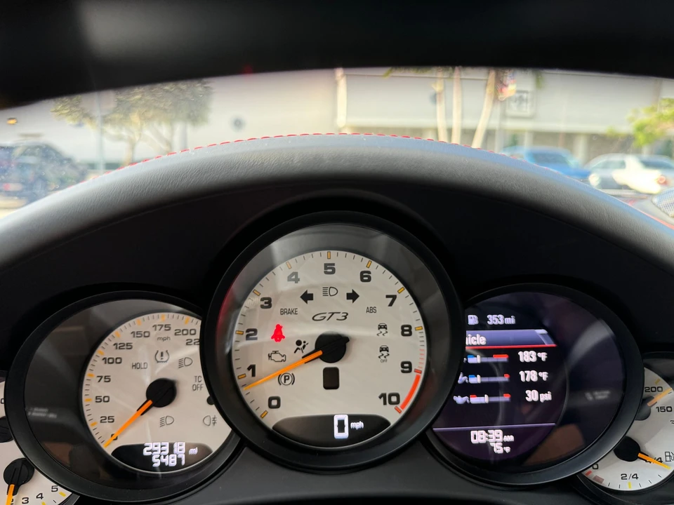 2018 Porsche 991 GT3 - Image 26 of 31