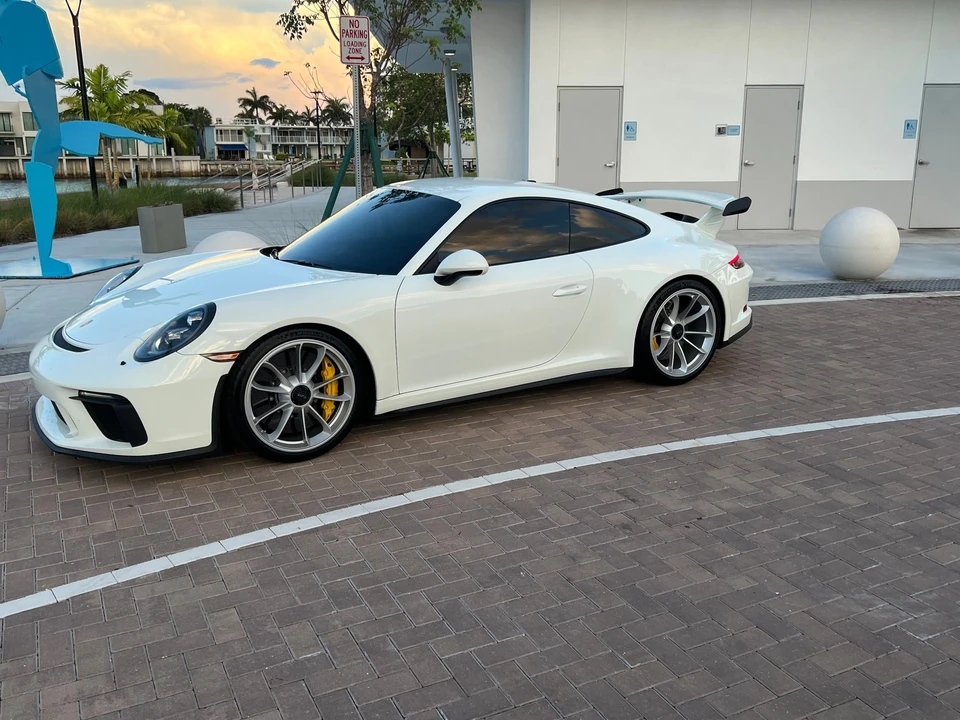 2018 Porsche 991 GT3 - Image 14 of 31