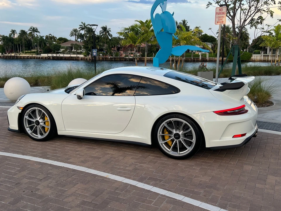 2018 Porsche 991 GT3 - Image 13 of 31