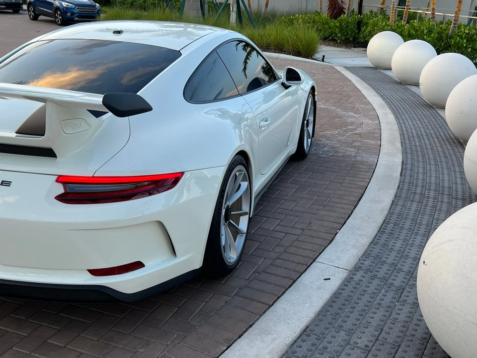 2018 Porsche 991 GT3 - Image 9 of 31
