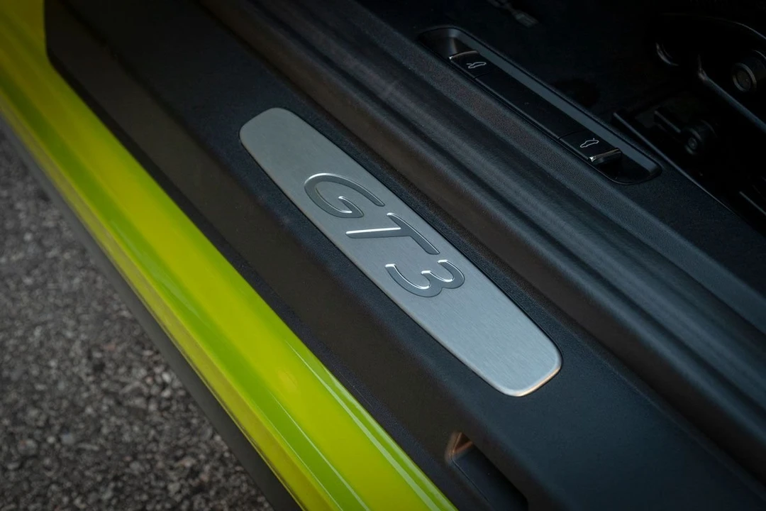 2018 Porsche 991 GT3 - Image 9 of 17