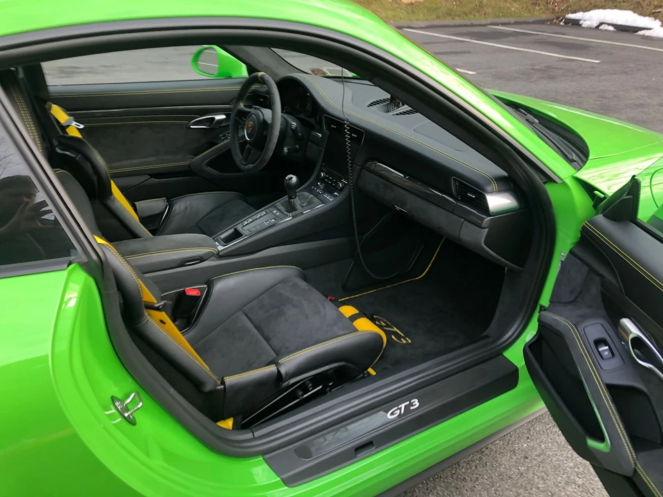 2018 Porsche 991 GT3 - Image 16 of 27