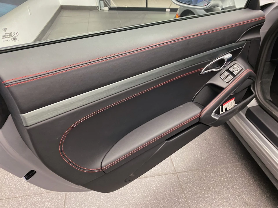 2018 Porsche 991 GT3 - Image 7 of 8