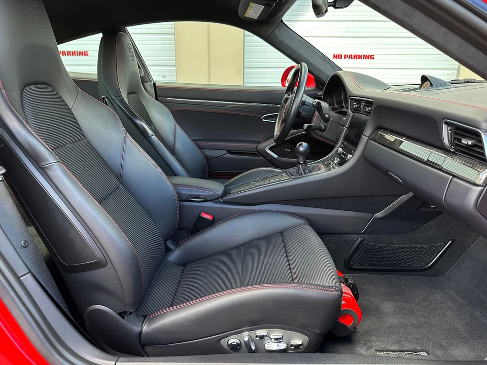 2018 Porsche 991 GT3 - Image 28 of 31