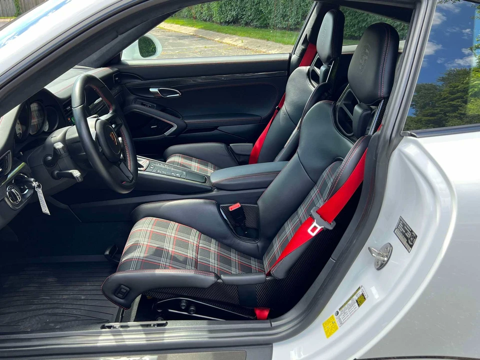 2018 Porsche 991 GT3 - Image 16 of 21