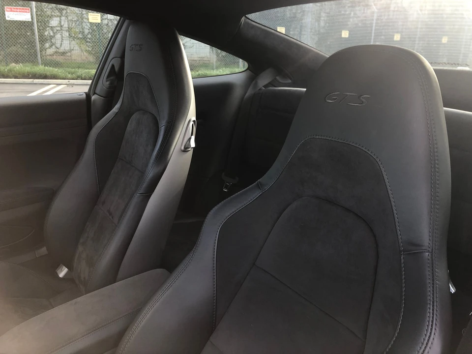 2018 Porsche 991 Carrera GTS - Image 11 of 16