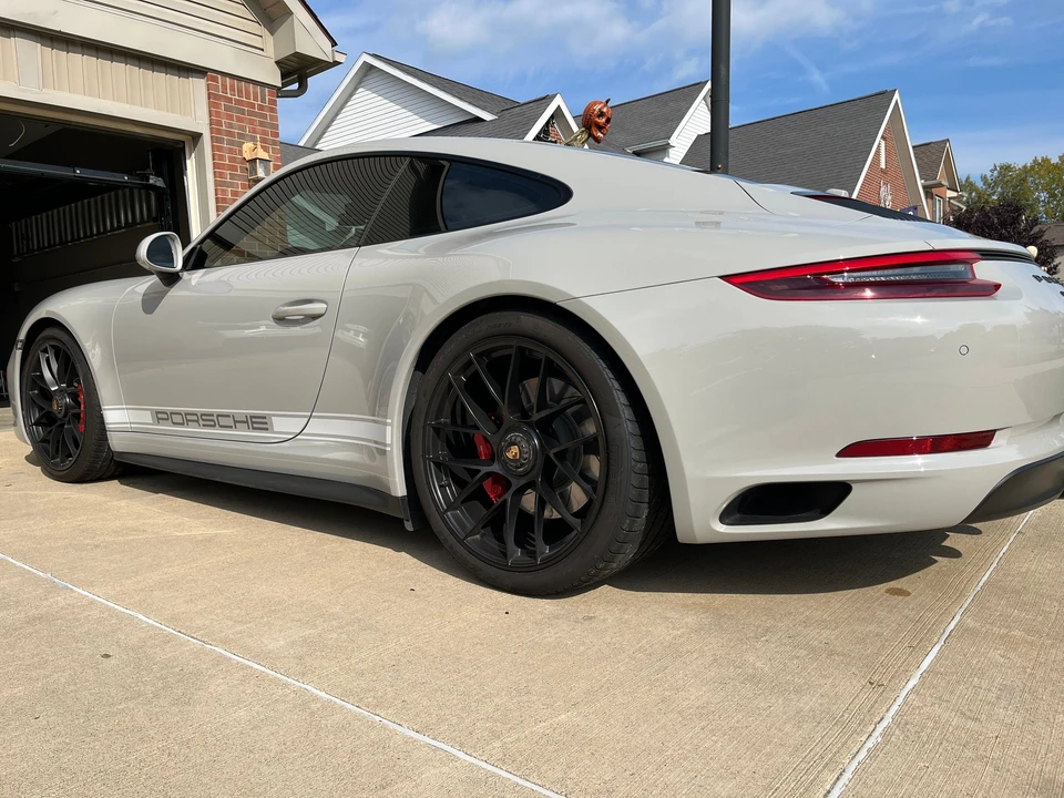 2018 Porsche 991 Carrera GTS - Image 12 of 15