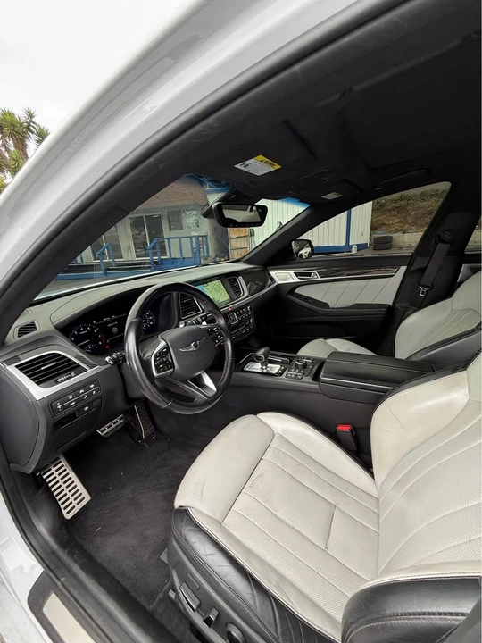 2018 Genesis G80 - Image 9 of 11