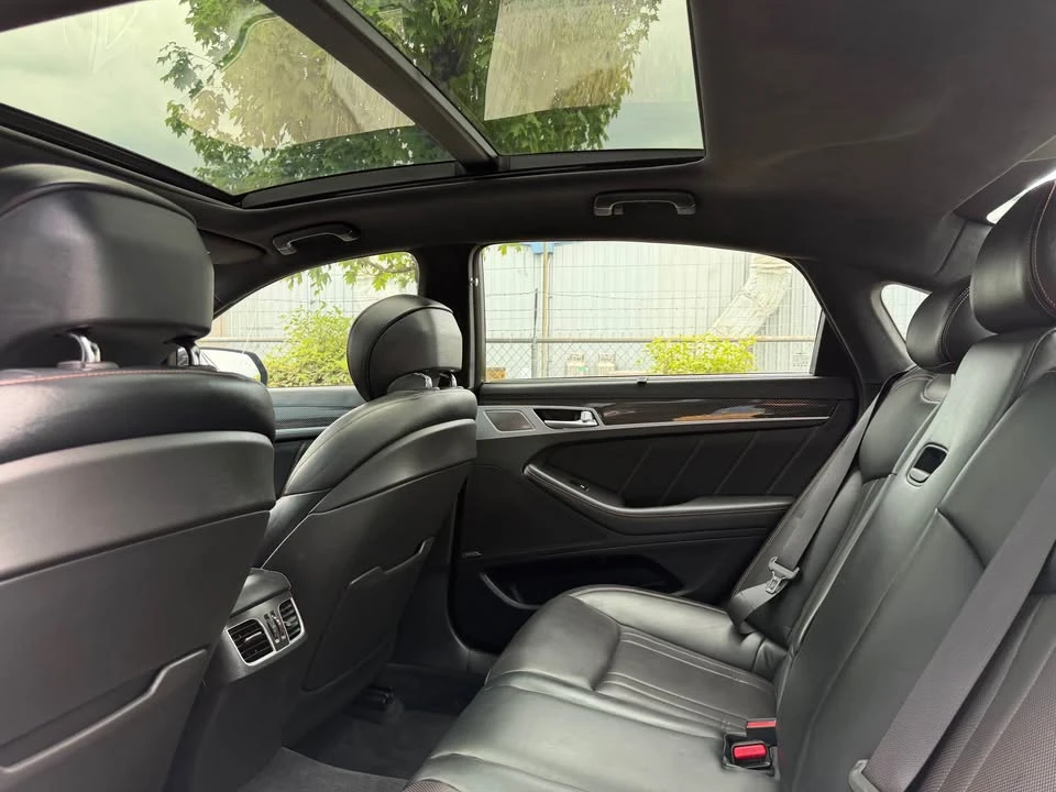 2018 Genesis G80 - Image 6 of 14