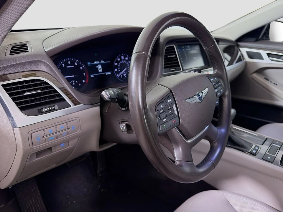2018 Genesis G80 - Image 10 of 12