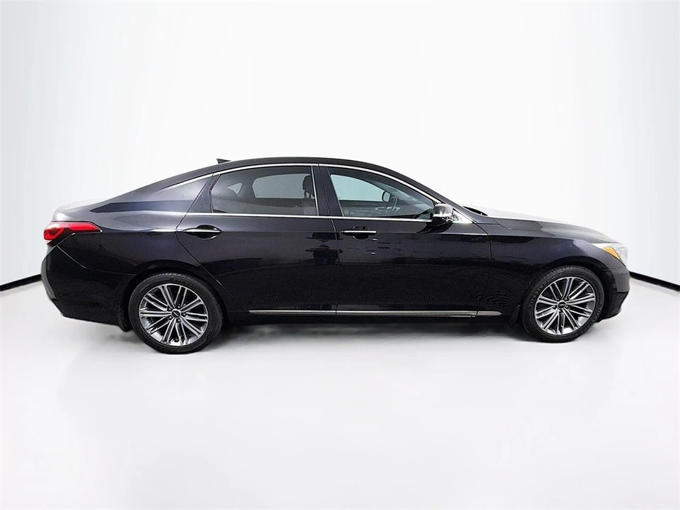 2018 Genesis G80 - Image 8 of 12