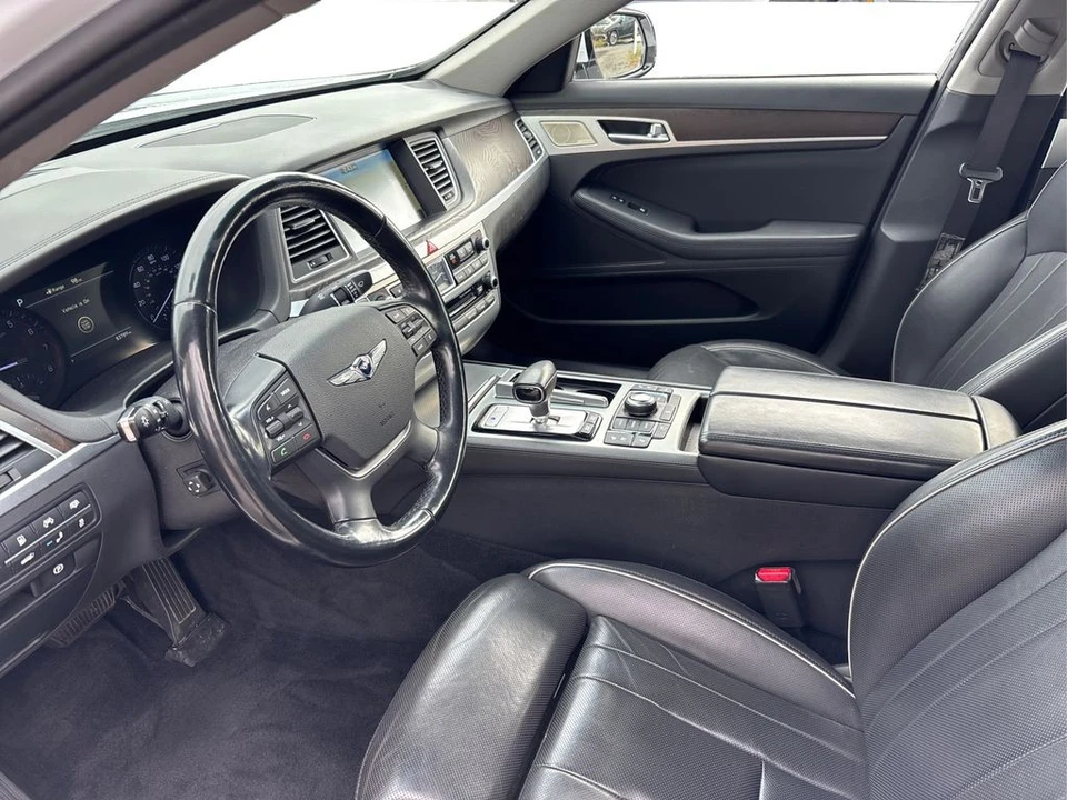 2018 Genesis G80 - Image 9 of 12