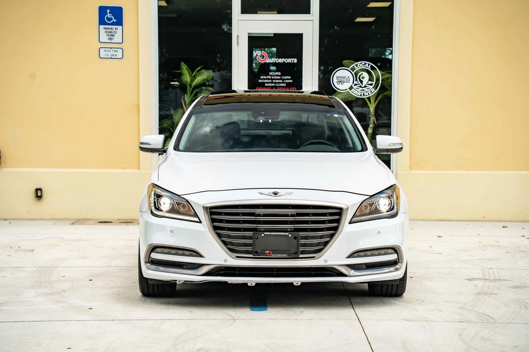 2018 Genesis G80 - Image 16 of 31