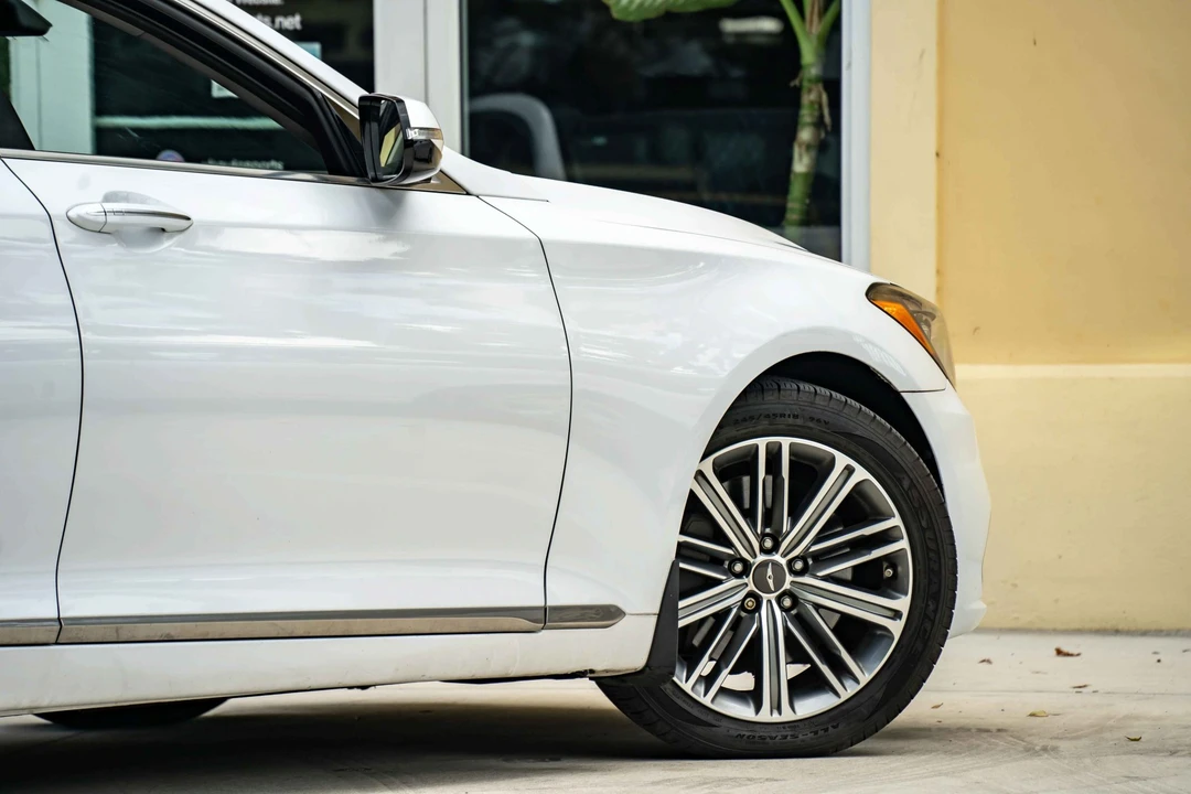 2018 Genesis G80 - Image 31 of 31