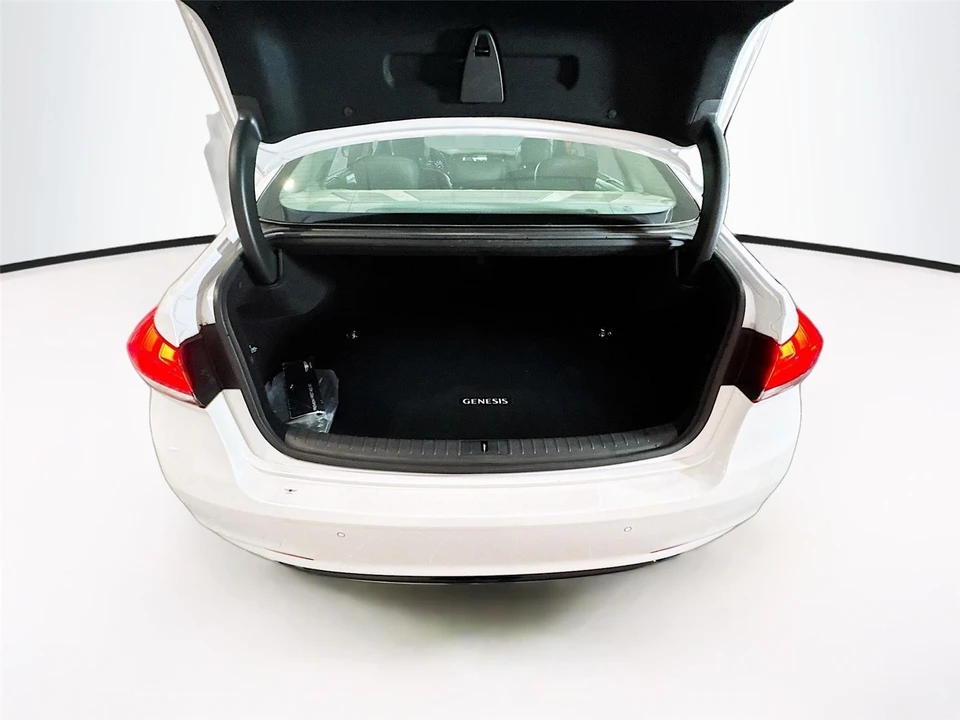 2018 Genesis G80 - Image 19 of 21