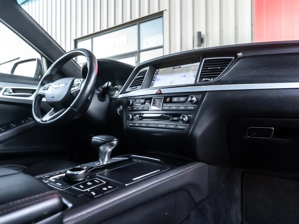 2018 Genesis G80 - Image 14 of 19