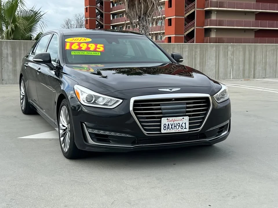 2018 Genesis G90 - Image 12 of 18