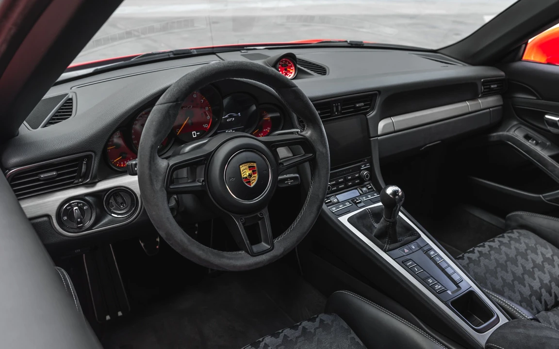 2018 Porsche 991 GT3 - Image 11 of 19