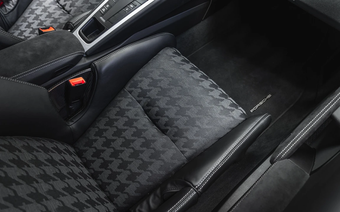 2018 Porsche 991 GT3 - Image 16 of 19