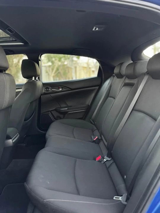 2018 Honda Civic 10th Gen - Image 4 of 7