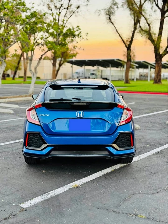 2018 Honda Civic 10th Gen - Image 6 of 7