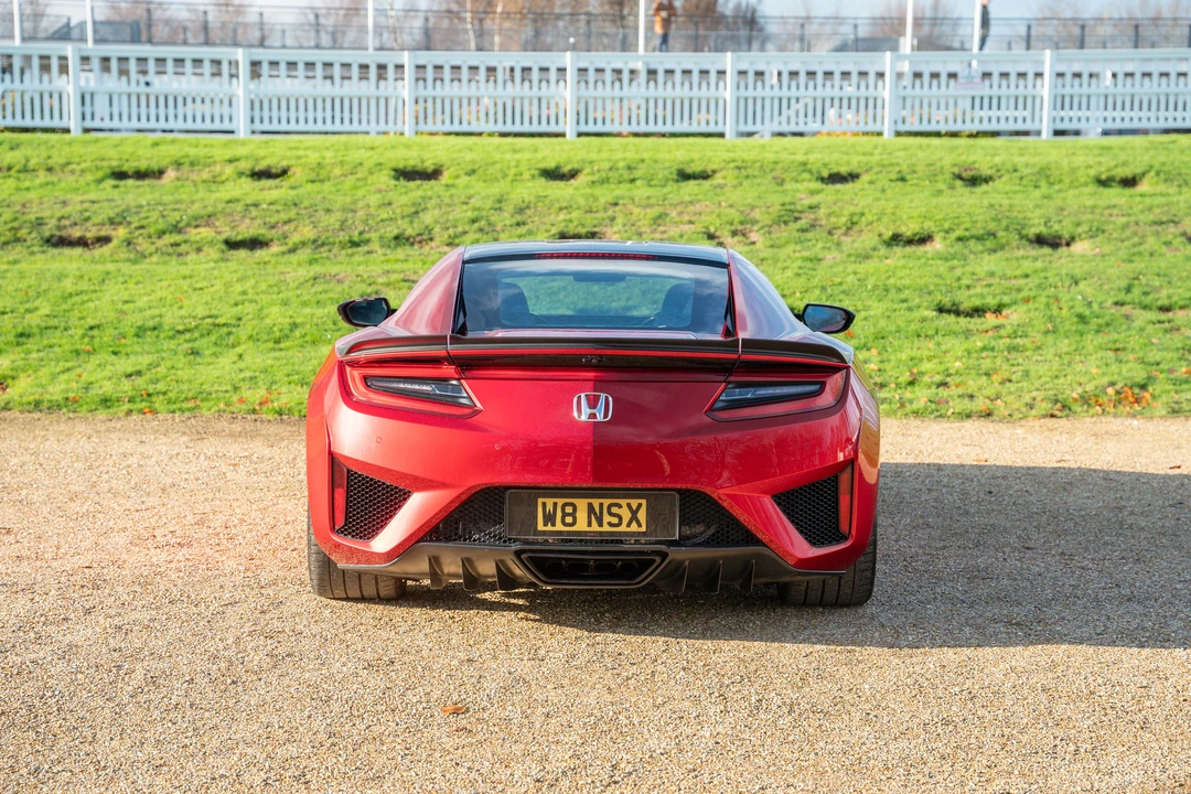 2018 Acura NC1 NSX - Image 15 of 31