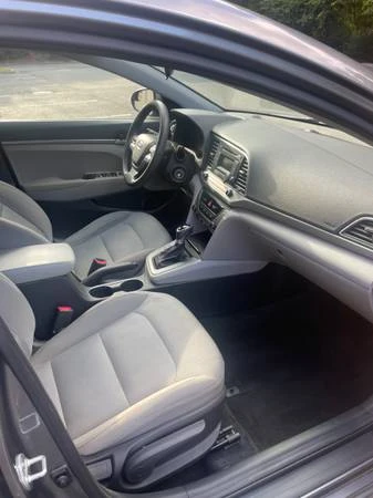 2018 Hyundai Elantra - Image 11 of 15