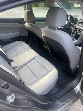 2018 Hyundai Elantra - Image 9 of 15