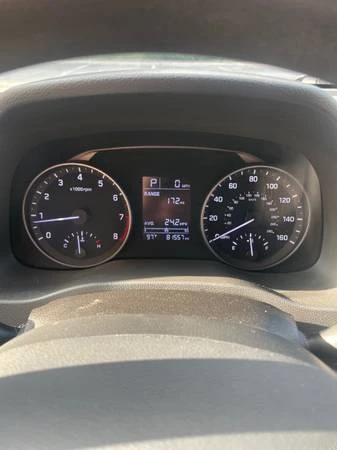 2018 Hyundai Elantra - Image 13 of 15