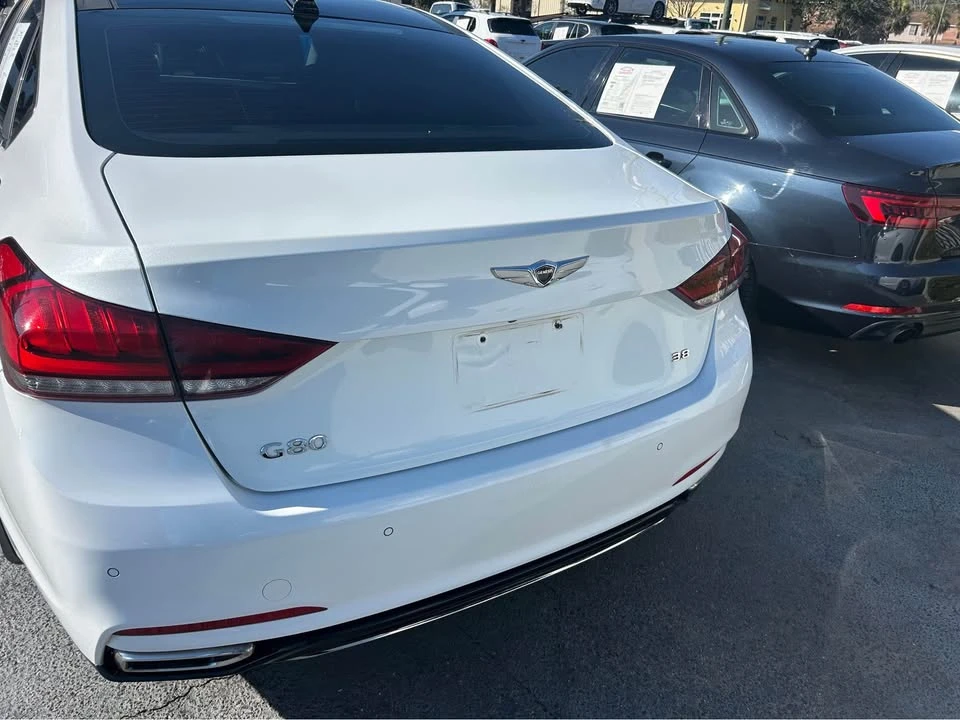 2018 Hyundai Genesis - Image 4 of 8