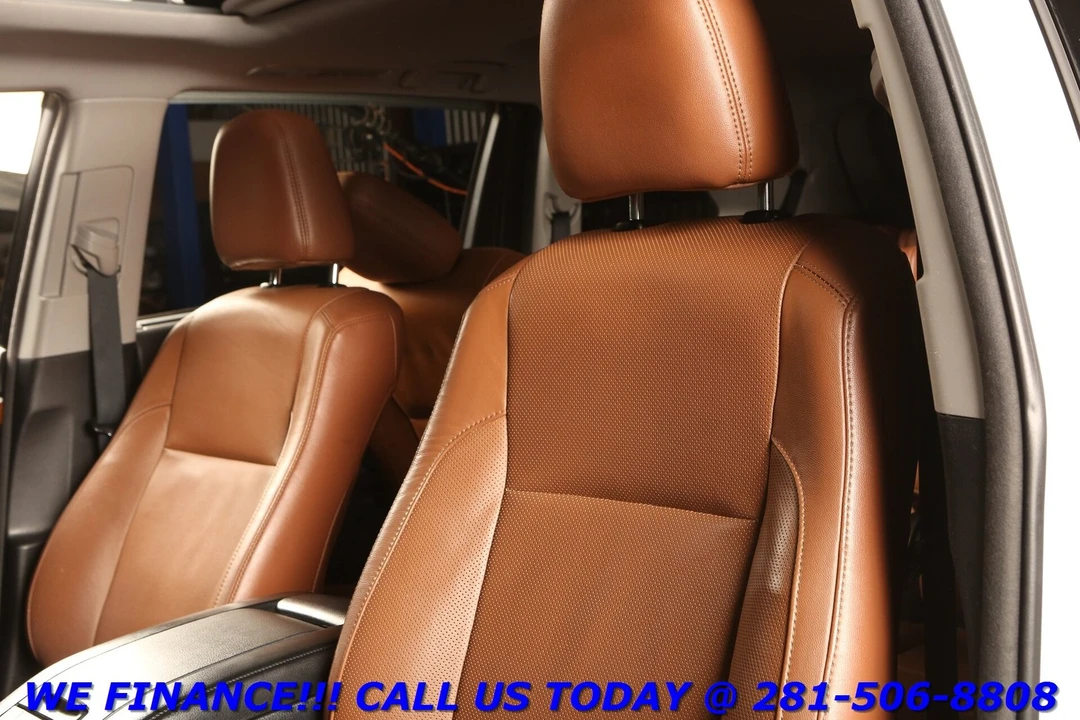 2018 Toyota Highlander - Image 12 of 21