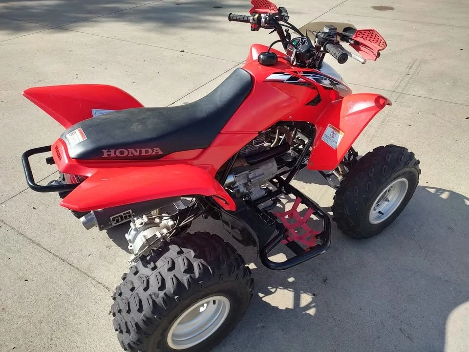 2018 Honda CRF - Image 4 of 4