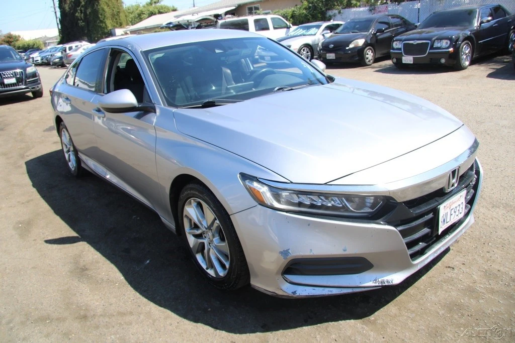 2018 Honda Accord 10th Gen - Image 11 of 21