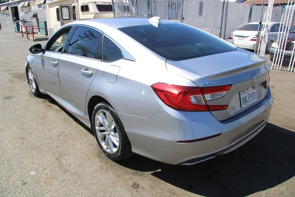2018 Honda Accord 10th Gen - Image 6 of 21