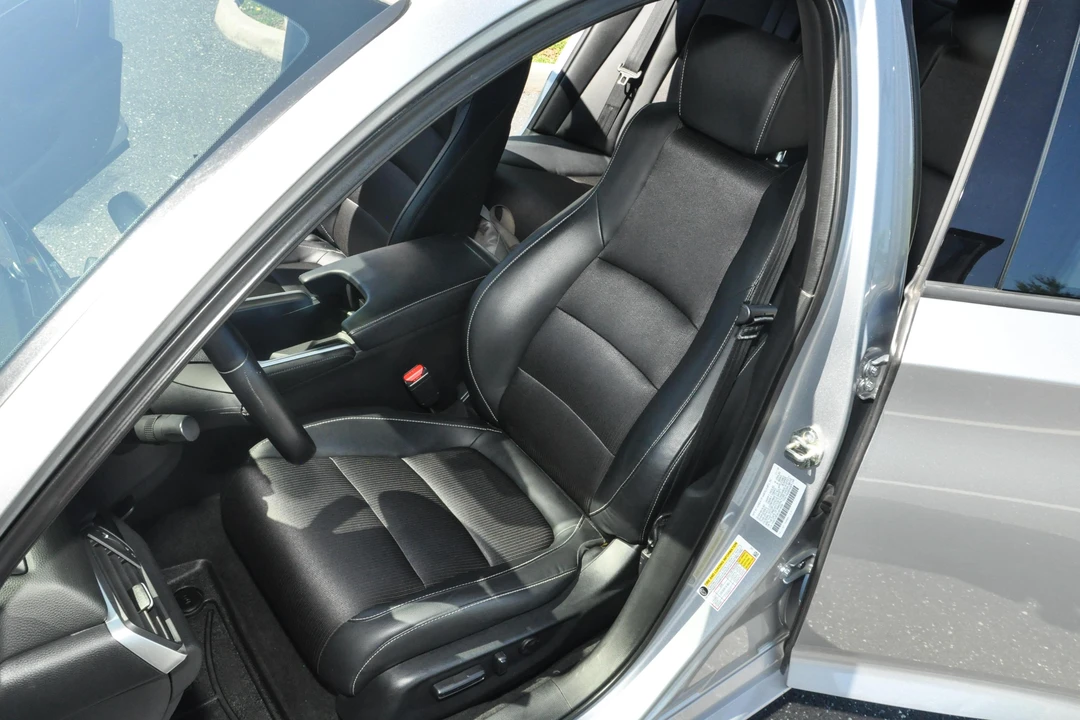 2018 Honda Accord 10th Gen - Image 31 of 31