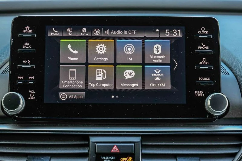 2018 Honda Accord 10th Gen - Image 11 of 12
