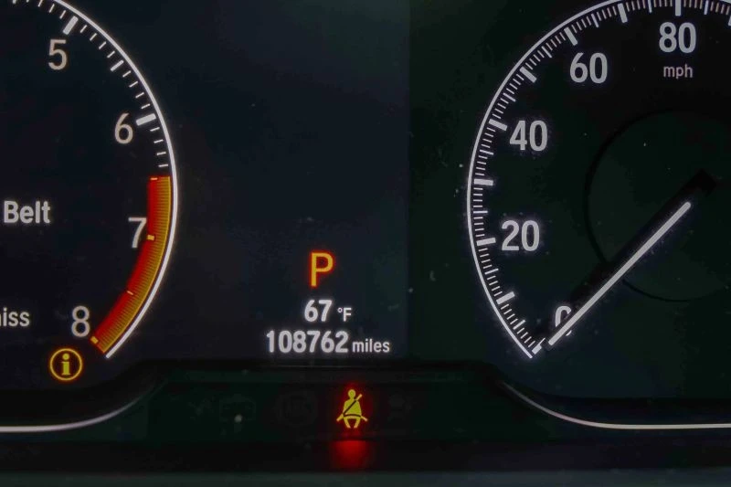 2018 Honda Accord 10th Gen - Image 8 of 12