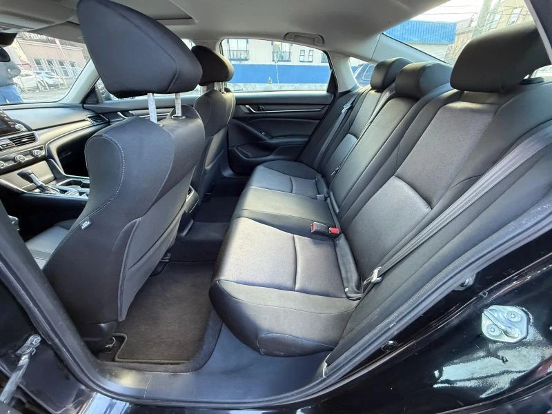 2018 Honda Accord 10th Gen - Image 8 of 11