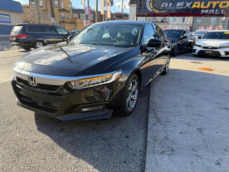 2018 Honda Accord 10th Gen - Image 3 of 11