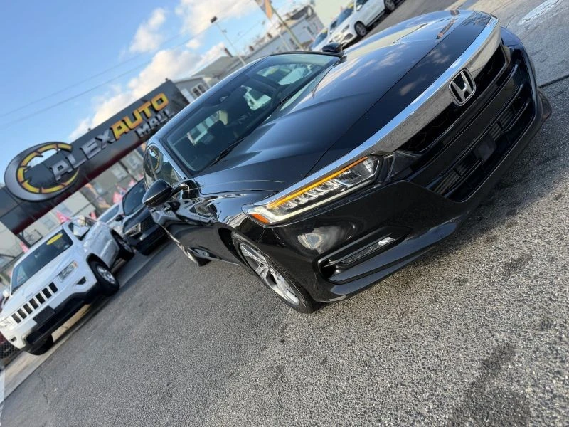 2018 Honda Accord 10th Gen - Image 2 of 11