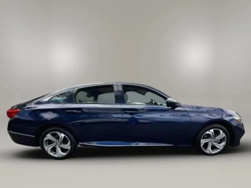 2018 Honda Accord 10th Gen - Image 6 of 12