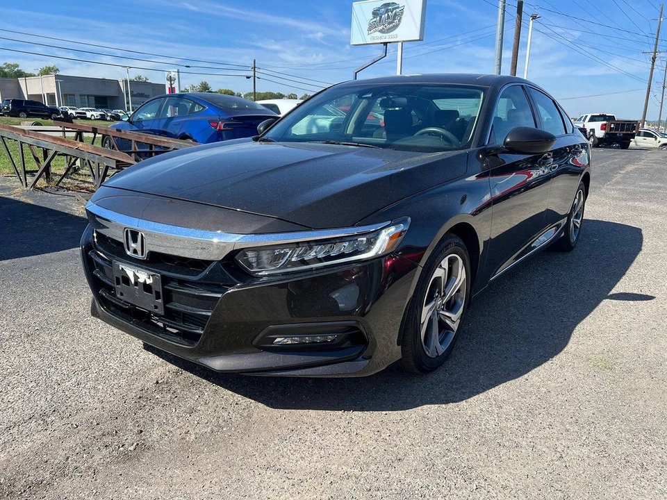 2018 Honda Accord 10th Gen - Image 4 of 12