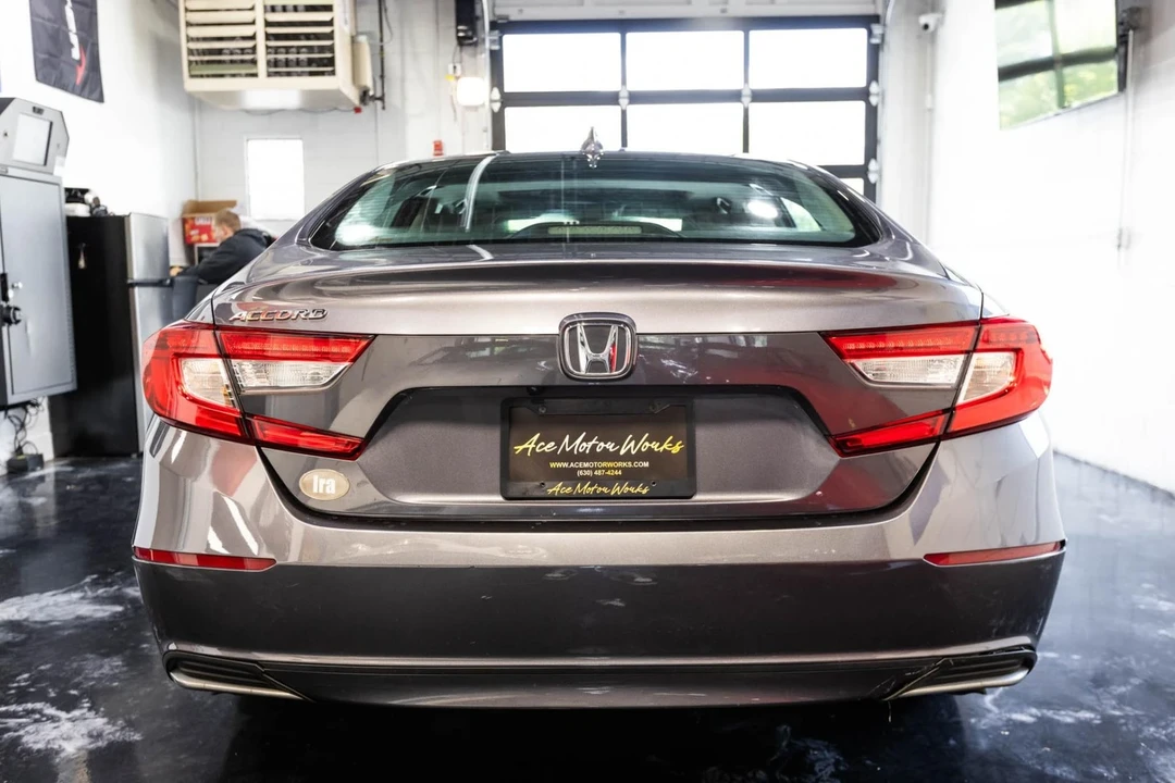 2018 Honda Accord 10th Gen - Image 12 of 12